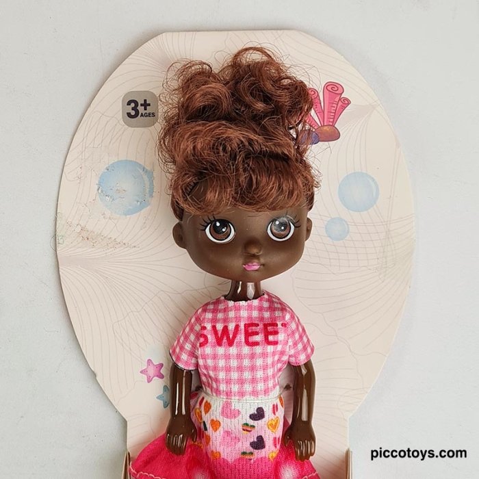 عروسک دخترانه طرح سیاه پوست مدل 5355290