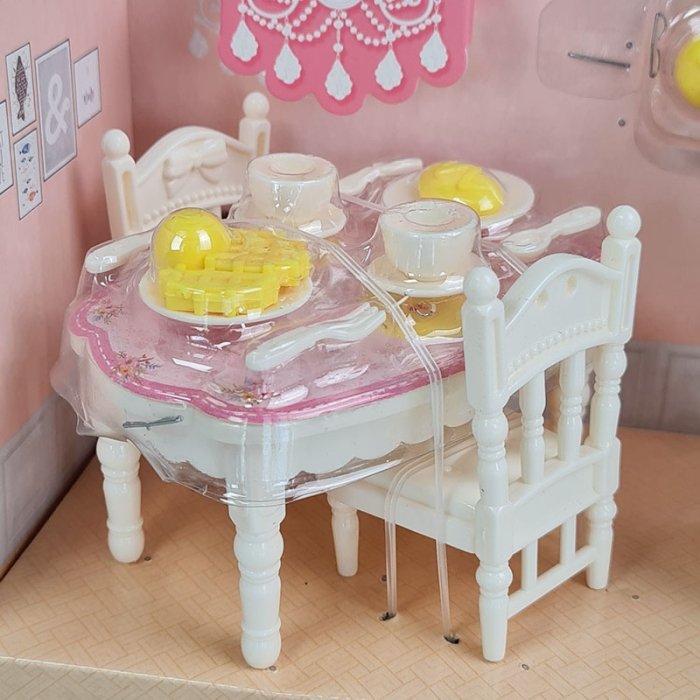 اسباب بازی خانه خرگوش مدل میز ناهار خوری BAY DREAMY کد 66213