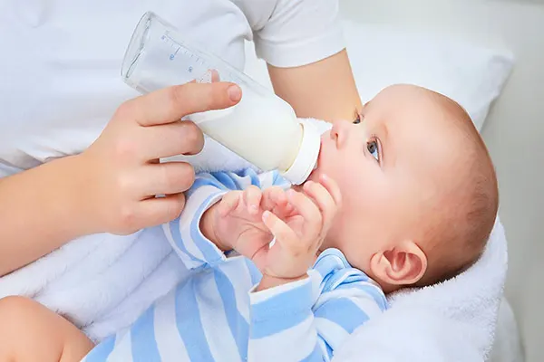 هر آنچه باید درباره فرآیند از شیر گرفتن کودک بدانید