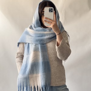 شال چهارخونه پشمی کد C09