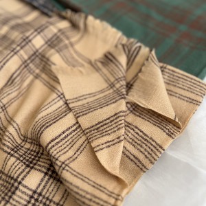 شال موهر Tommy کد 0A6