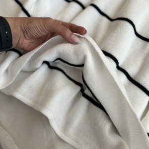 پلیور Zebra کد 130