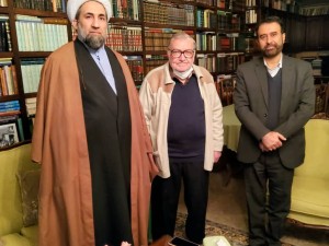 ديدار مدير مرکز بين المللی ترجمه و نشر المصطفی‌ با استاد مهدی گلشنی
