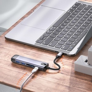 هاب ۶ پورت USB-C مک دودو مدل HU-7740 " یک سال گارانتی "
