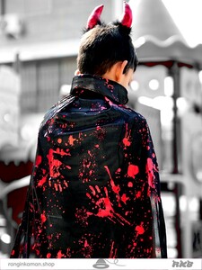 شنل خونی Bloody cape