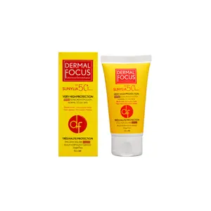 کرم ضد آفتاب پوست نرمال تا چرب درمال فوکوس (SPF 50)