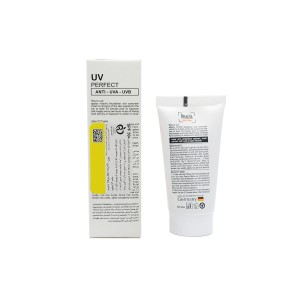 کرم ضدآفتاب پوست چرب رزاکلین (SPF50)