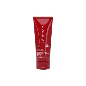 کرم ضد آفتاب و ضد لک پوست خشک و معمولی لافارر (SPF40)