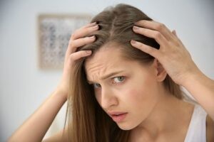 شامپو مناسب ضد ریزش درمالاین