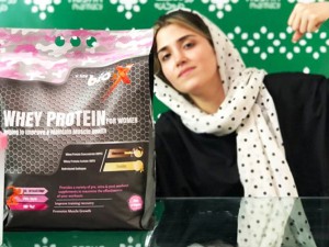 هر اسکوپ پروتئین وی چند گرم است و چقدر کالری دارد