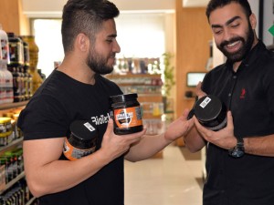 مکمل کراتین چیست؟ بهترین زمان مصرف و راهنمای مصرف Creatine