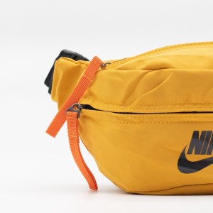 کیف کمری دومنظوره بادی بگ نایکی مدل NIKE BODY BAG - NB-54697-3 | مسترکوالیتی