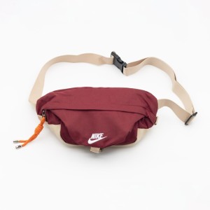 کیف کمری دومنظوره بادی بگ نایکی مدل NIKE BODY BAG - NB-64785-25 | مسترکوالیتی