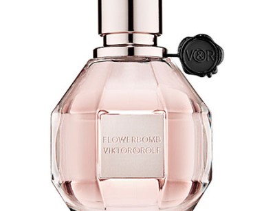 عطر زنانه ویکتور اند رولف – فلاور بامب (Viktor & Rolf  - Flower Bomb )