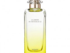    تعداد مشتریان ما، بیانگر رضایت بالای آنها از کالاها و خدمات عطر سفیر پرفیوم است     برای سفارش این کالا می توانید با شماره های  021-88429134  021-77263095  09106855120  تماس بگیرید     عطر سفیر پرفیوم ارائه دهنده انواع عطر و ادکلن درجه یک و عالی زنانه 