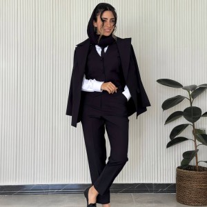 جلیقه مشکی زنانه کت شلواری فاستونی آلتین کد SIDE با طراحی خانم سارا مجیدی.jpg