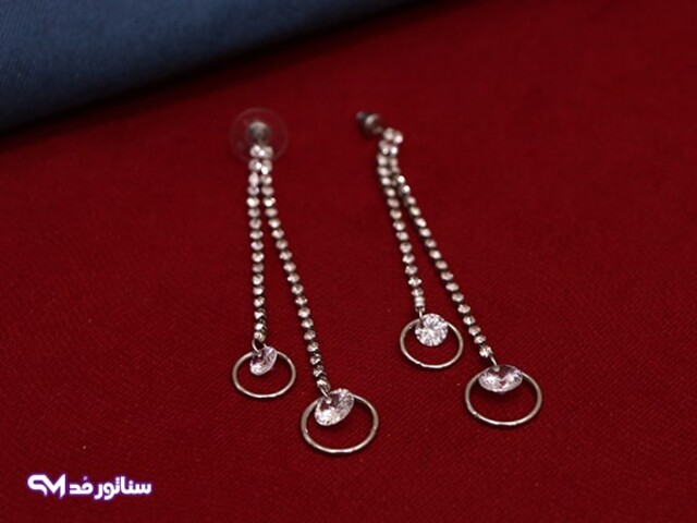 خرید گوشواره استیل آویز نقره ای | فروشگاه بدلیجات سناتورمد