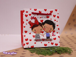 پاکت هدیه طرح LOVE مدل B8026