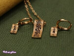 نیم ست ورساچ طرح طلا N8115