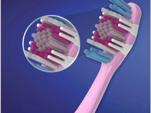 مسواک اورال بی مدل برلیانس تری دی وایت( BRILLIANCE 3D WHITE)