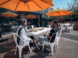 ست میز و صندلی ۶ نفره فلزی با میز تاشو لنا