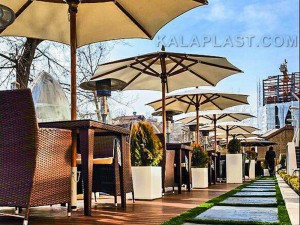 چتر هشت ضلعی قطر 3 متر با بدنه ی تمام چوب