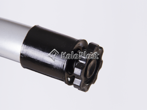 میز 4 نفره مربع طرح حصیری با پایه فلزی کد 623