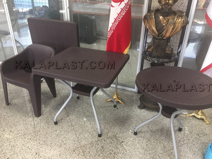میز 4 نفره مربع طرح حصیری با پایه فلزی کد 623