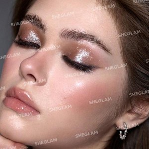 سایه چشم Enigma Sparkly رنگ Adorned شیگلم SHEGLAM