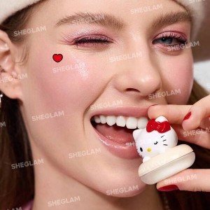 رژگونه کرمی  True Love Dewy Multi کالکشن Hello Kitty رنگ Whiskers شیگلم SHEGLAM