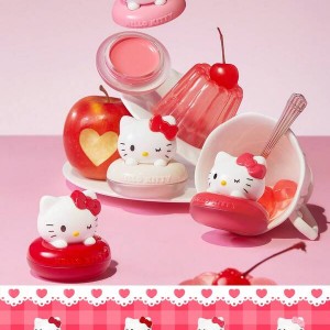 رژگونه کرمی  True Love Dewy Multi کالکشن Hello Kitty رنگ Purr-ty شیگلم SHEGLAM