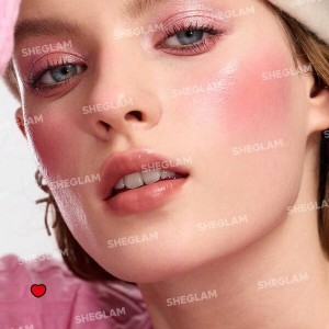 رژگونه کرمی  True Love Dewy Multi کالکشن Hello Kitty رنگ Purr-ty شیگلم SHEGLAM