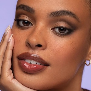 برق لب WILLY WONKA COCOA KISS LIP DUO -HOT FUDGE شیگلم SHEGLAM