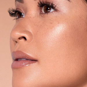 کرم پودر آبرسان SKINFINITE HYDRATING رنگ HONEY شیگلم SHEGLAM