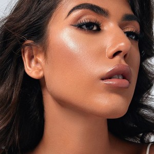 رژگونه و هایلایتر ۲ تایی GLAM 101 HYBRID رنگ ‏ VIENNA شیگلم SHEGLAM
