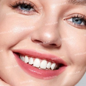 بالم لب GLOW ADDICT رنگ PEACH JUICE شیگلم SHEGLAM