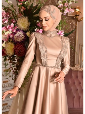 لباس عقد ساتن نگینی کرمی