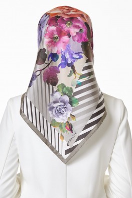 روسری گلدار