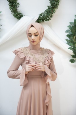 لباس عقد چین دار صورتی