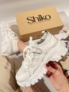 کتونی 310 شیکو