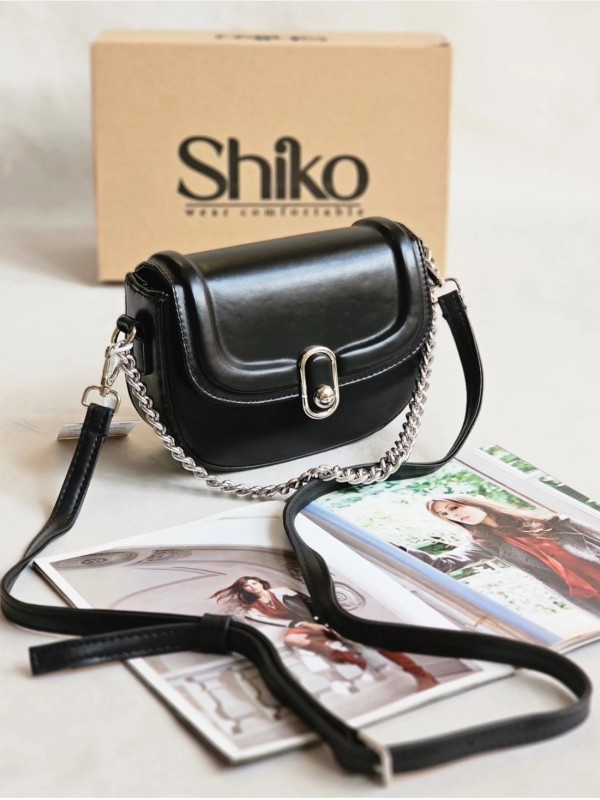 کیف زارا زنجیر دار 1582