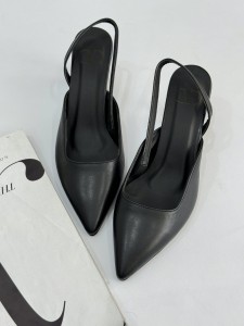 پاشنه چرمی ساده 4514