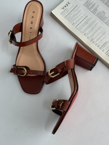 پاشنه دوسگک آیکا 3204