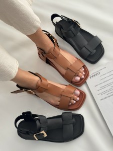 صندل دورمچ سگکدار 4108
