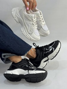 کتونی وی اف 4392