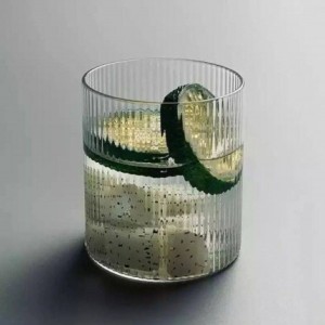 لیوان شیشه ای شیاردار