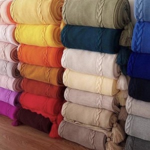 شال مبل طرح آذین