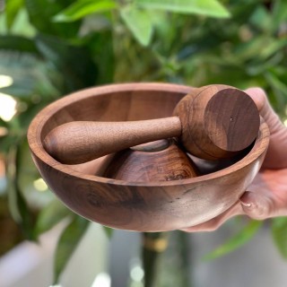 گردوشکن چوبی