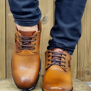 باورنکردنی تخفیف کفش نیم بوت مردانه پسرانه چرم طبیعی رنگ عسلی با کیفیت فوق العاده بالا و خوش پا با ارسال رایگان