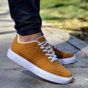 تخفیف بمب این هفته کفش کتونی اسپرت مردانه و پسرانه مناسب افراد خاص پسند رنگ خردلی  فوق العاده زیبا مدل ورساچه با ارسال رایگان